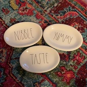 Rae Dunn Appetizer plates